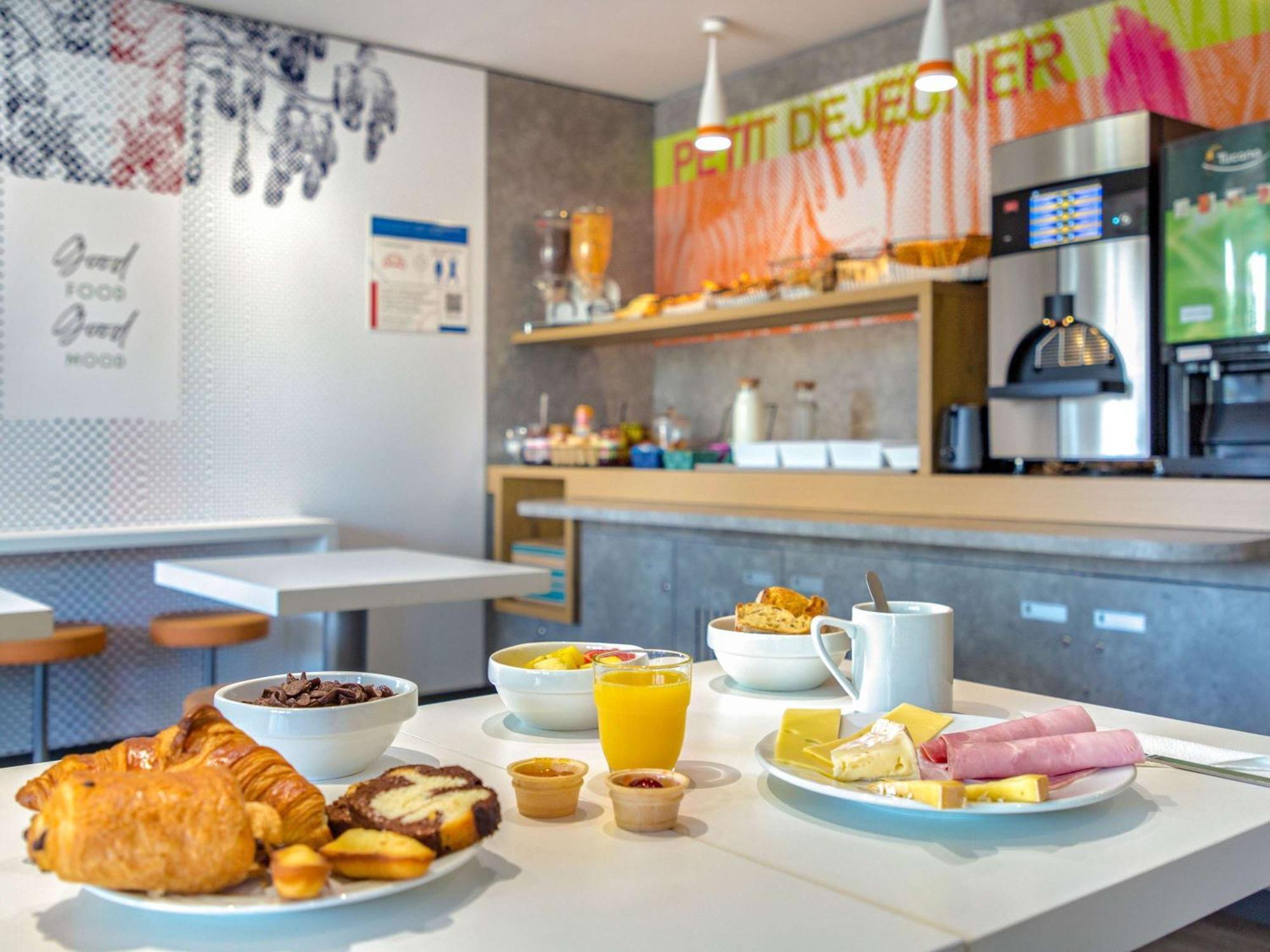 Ibis Budget Capitou A8 Hotel Fréjus